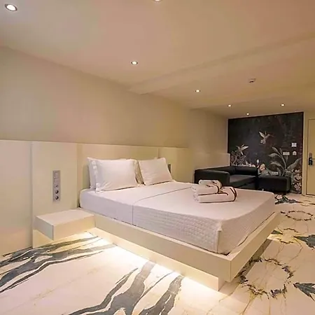 June Alacati Adult Only Hotel