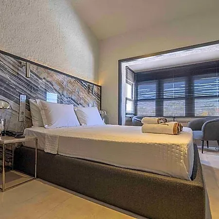 Hotel June Alacati Adult Only Ciftlikkoyu