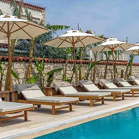 June Alacati Adult Only * Ciftlikkoyu