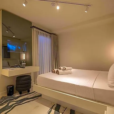 Hotel June Alacati Adult Only Ciftlikkoyu
