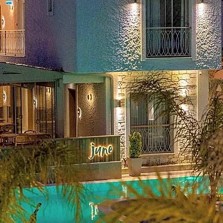 June Alacati Adult Only * Ciftlikkoyu