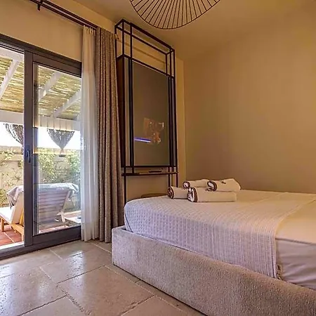 Hotel June Alacati Adult Only